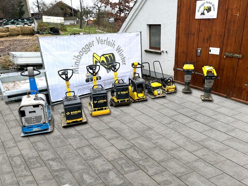 Stampfel Rüttelplatte Verdichter Minibagger mieten in Mittelbiberach