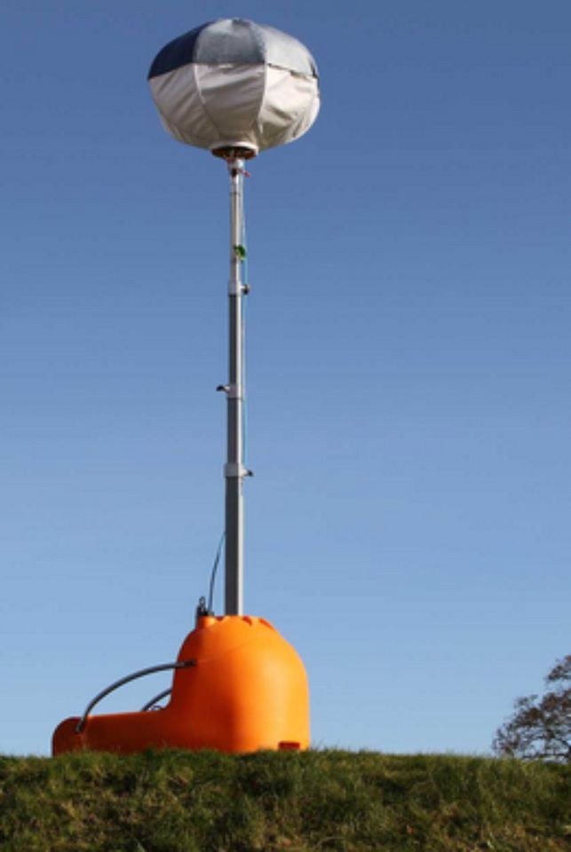 Lichttechnik Lichtmast Beleuchtung Strahler mieten in Meppen