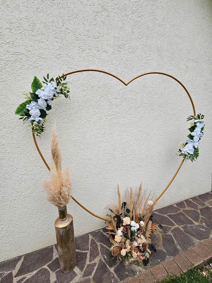 N Traubogen Herz mieten in Lechbruck – für die Hochzeit