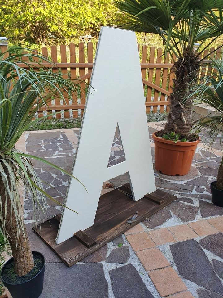 N LED Buchstabe beleuchtet mieten bei WOW-Event-de Klemm Silvio – 4