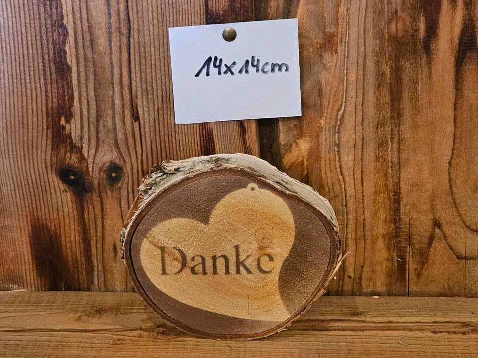 Holzschilder Mr Mrs mieten in Lechbruck – das Besondere – 3