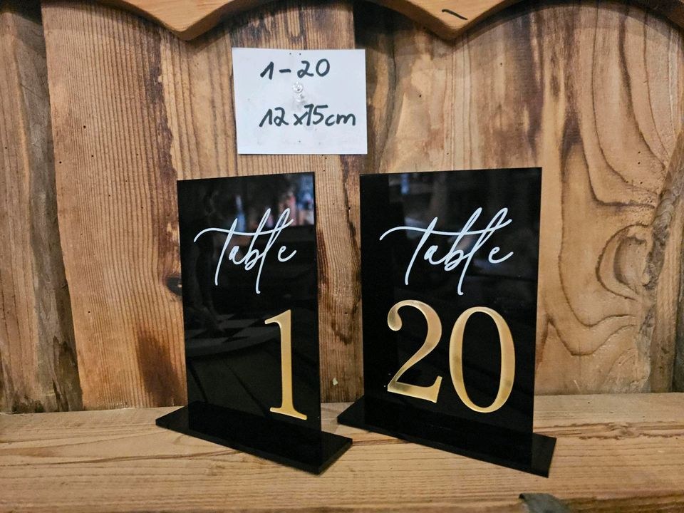 N Tischnummern mieten in Lechbruck – Sitzplätze für alle