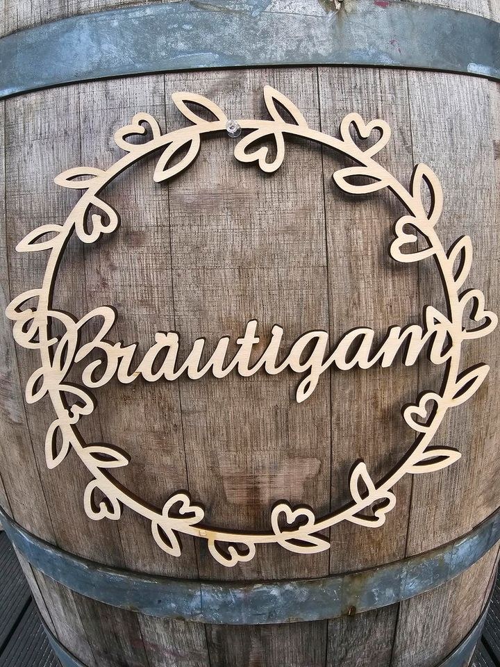 Stuhlanhänger Mr Mrs mieten in Lechbruck – für Umzug & Baumarkt – 3