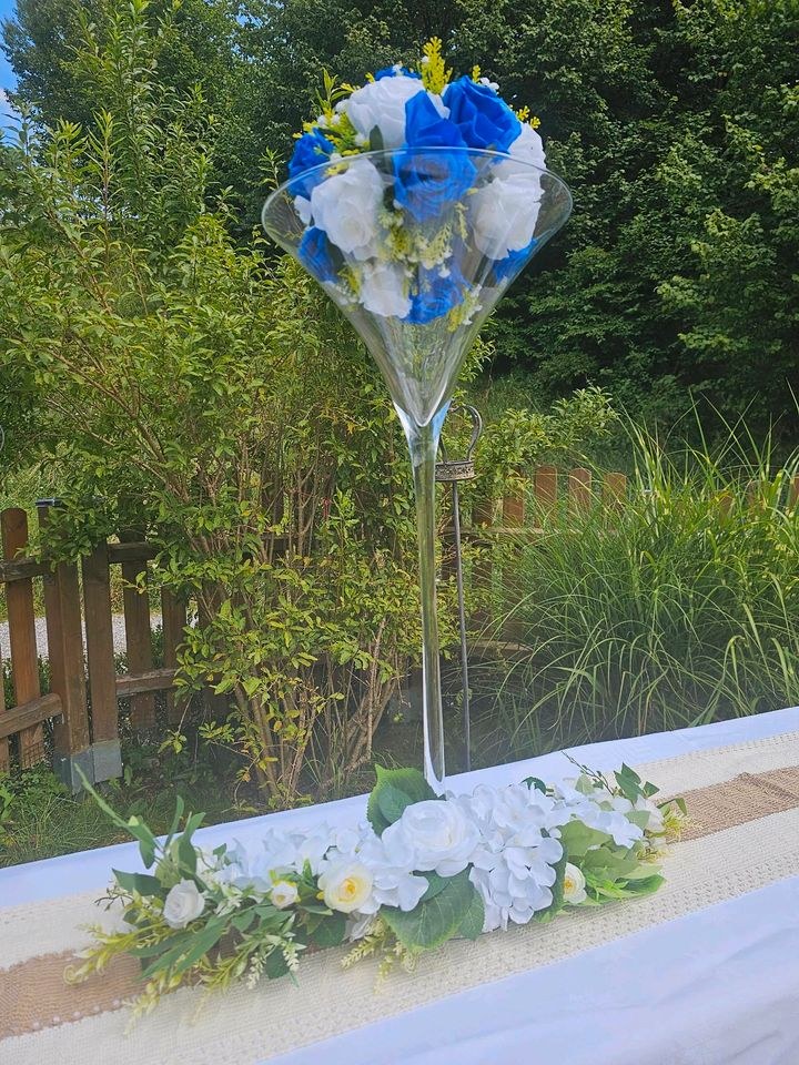 N* Martini Vase Tischdeko mieten in Lechbruck – für die Hochzeit