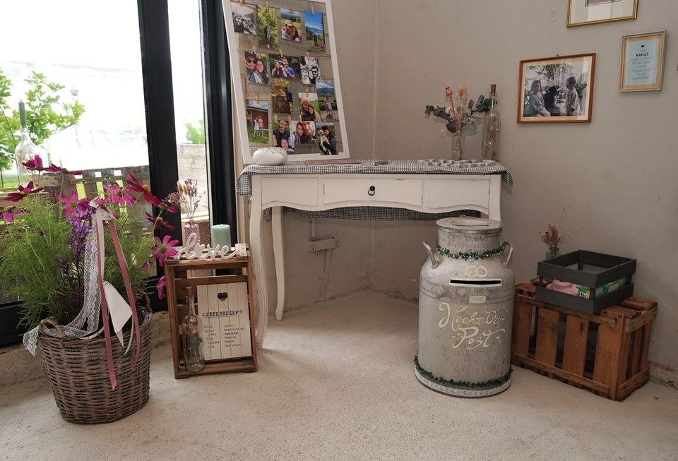 Shabby Tisch Geschenke Candybar mieten in Lechbruck – mobile Bar