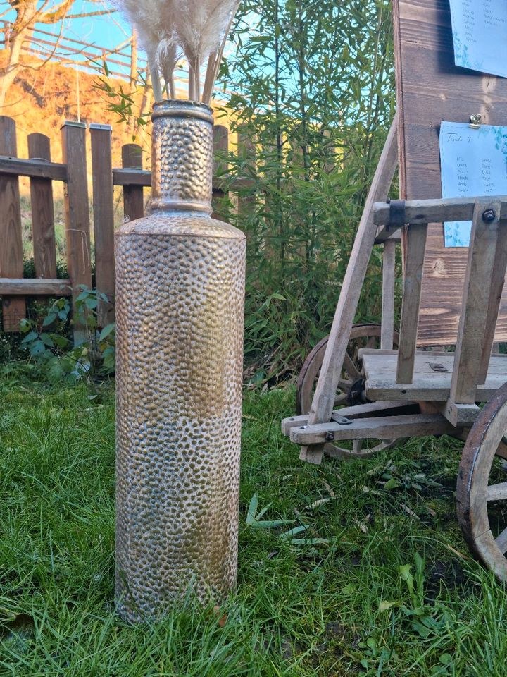 N*2 Metallvasen gold 80cm mieten in Lechbruck – für die Hochzeit – 4