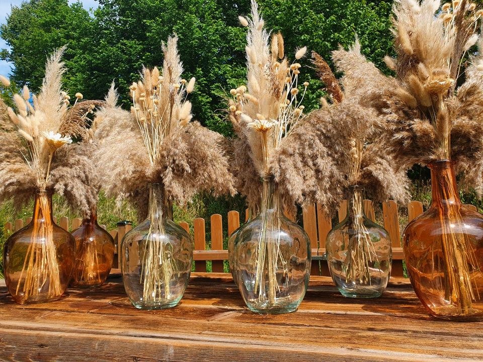 N Vasen incl Trockenblumen Tischdeko mieten in Lechbruck