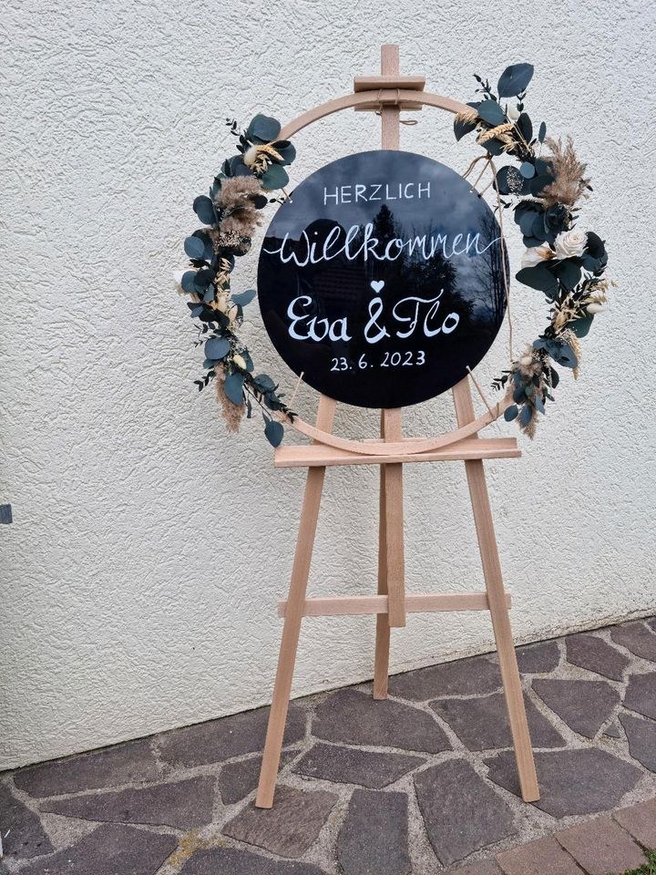 Staffelei Herzlich Willkommen mieten in Lechbruck – für die Hochzeit