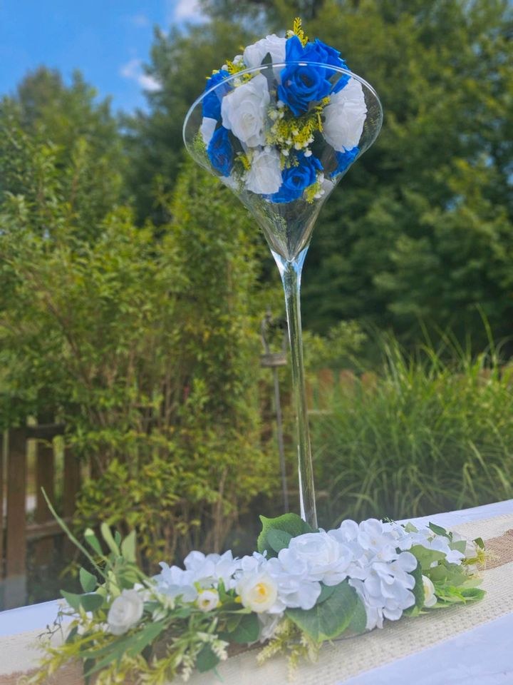 N* Martini Vase Tischdeko mieten in Lechbruck – für die Hochzeit – 3