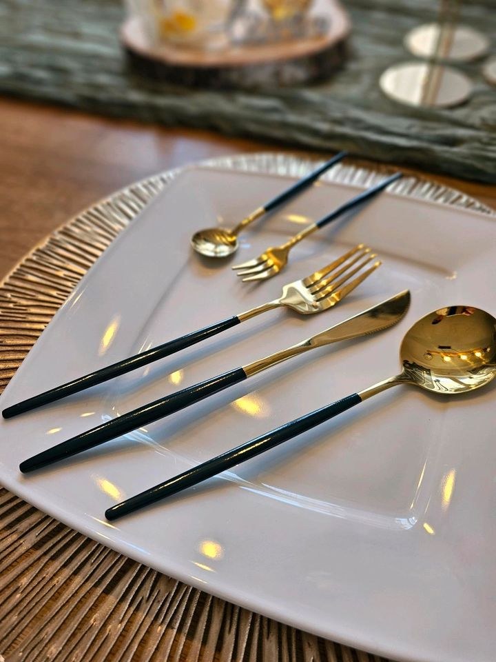 N* Besteckset grün gold Tischdeko mieten in Lechbruck – für alle Gäste – 2