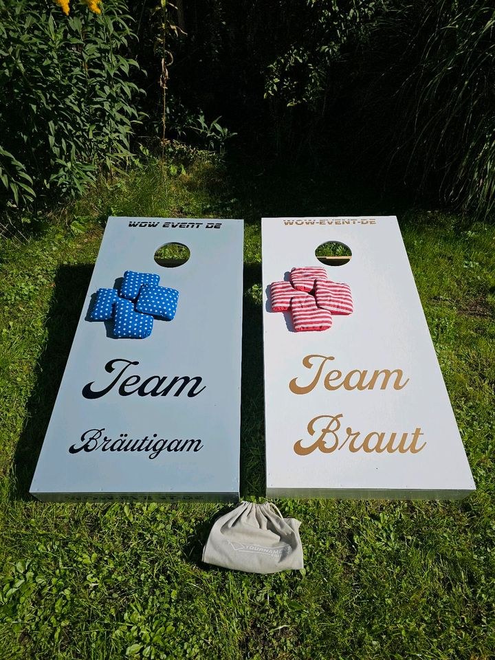 Cornhole Spiel Set Braut Bräutigam mieten in Lechbruck