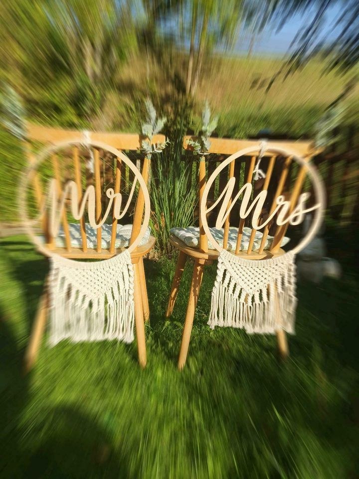 Stuhlbehang Mr Mrs mieten in Lechbruck – Sitzplätze für alle – 3
