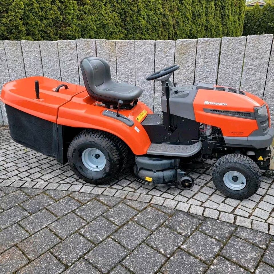 Rasenmäher Husqvarna Aufsitzrasenmäher mieten in Senden – 2