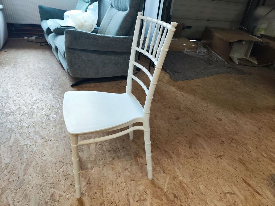 Bankettstühle Stehtische Banketttische mieten
