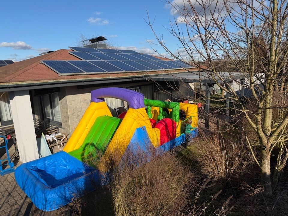 Tolle Hüpfburg alle Geburtstage mieten bei Zeltverleih Oberfranken
