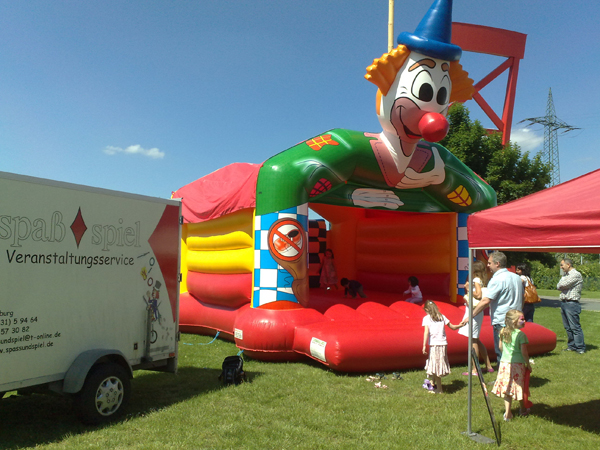 Hüpfburg "Clown mit Dach" mieten