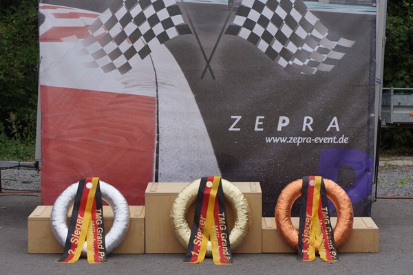Siegerpodest mieten bei Zepra Event GmbH (vertreten durch Saskia Lahr, Ulrike Lahr)
