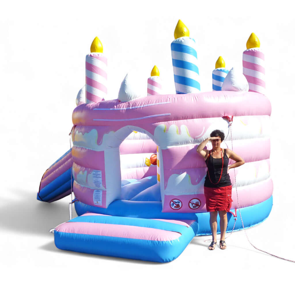 Hüpfburg Torte mit Rutsche mieten 4x5m - Der süße Hüpfspaß mieten bei Happy Fun