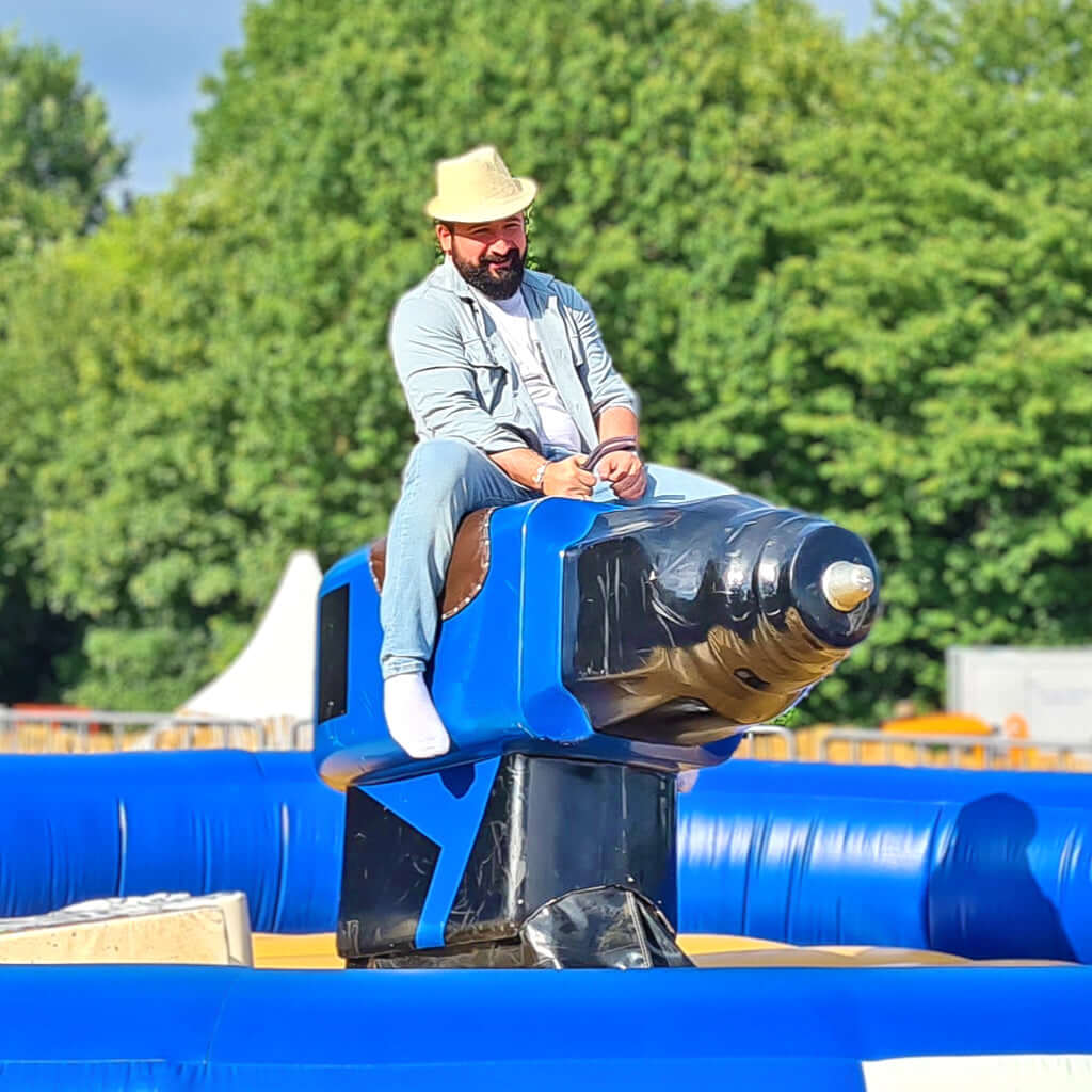 Akkuschrauber Rodeo mieten – Wer schraubt am längsten? mieten bei Happy Fun