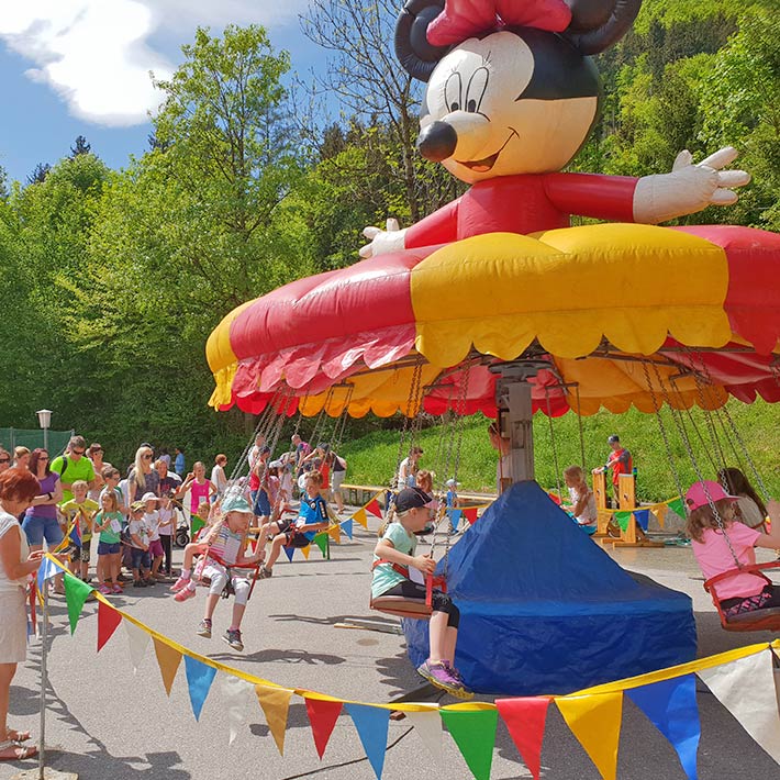 Kettenfliegen-Karussell Maus 10 Sitze mieten bei Happy Fun