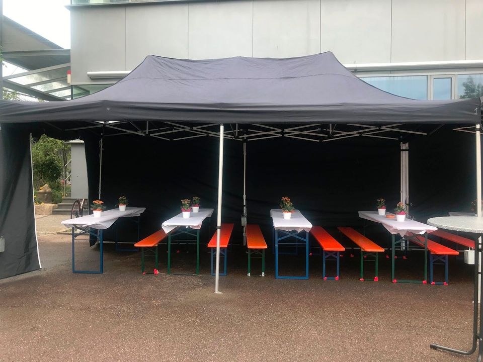 Partyzelt Festzelt Mietzelt Zelt mieten in Göppingen bei EVENTADLER