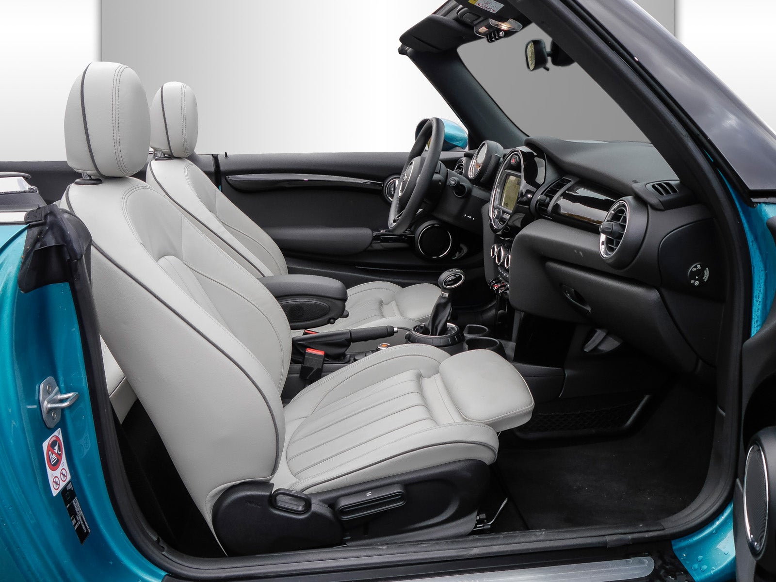Mini Cabrio – 3