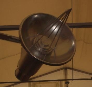Satellit zum Aufhängen