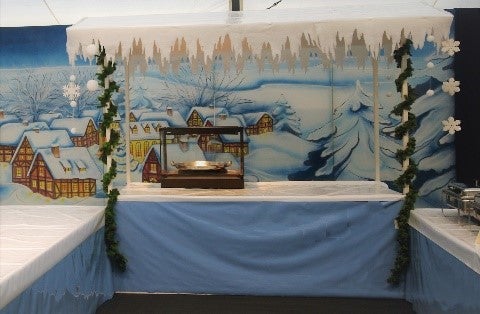 Verschneite Marktstände, Marktstand, Buffetstand, Verkaufsstand – 2