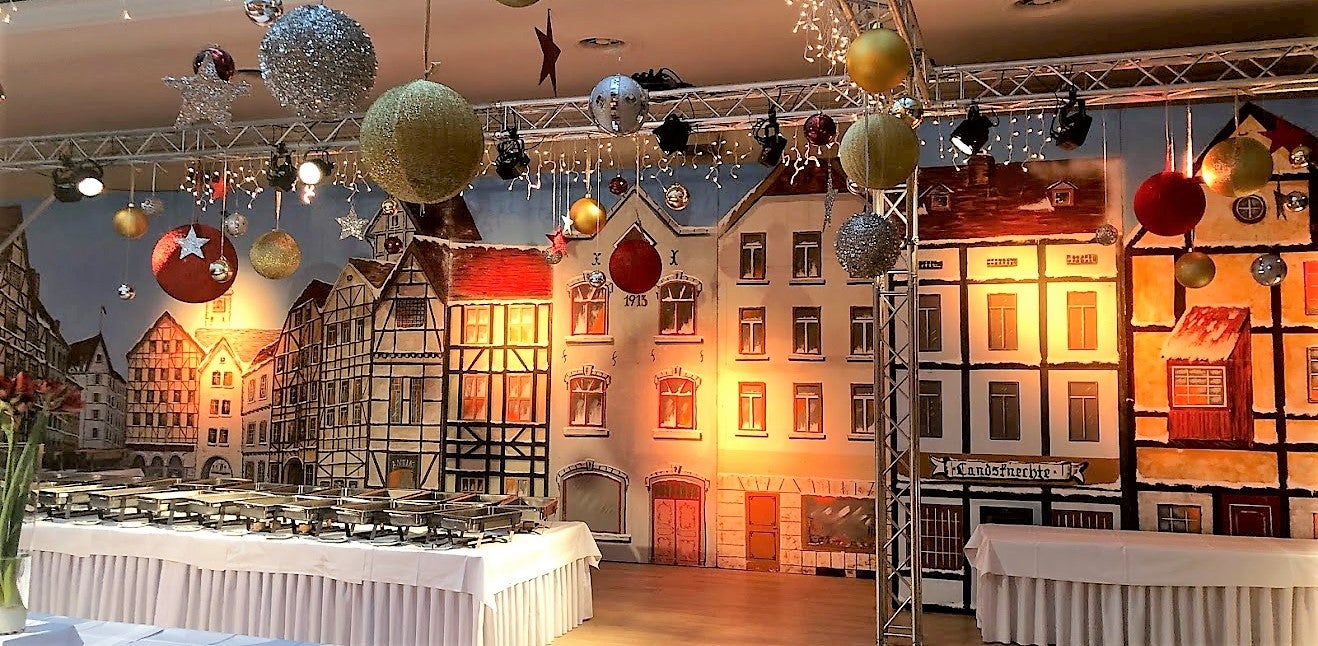 Altstadt, Schnee, Marktplatz Kulisse im Winter, Fachwerk - Event - Dekoration - Altstadt – 2