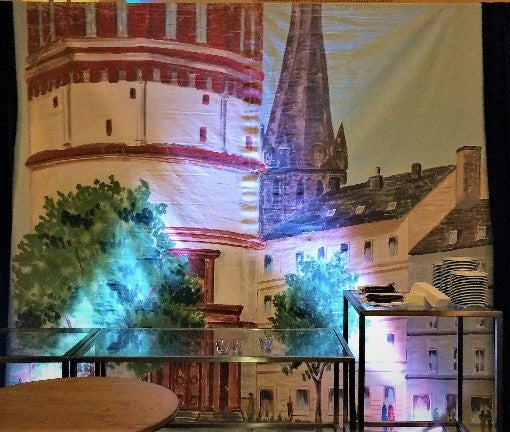 Düsseldorf Schlossturm Kulisse, Dorfkulisse, Stadt, Bühnenbild, Bühnendekoration – 2