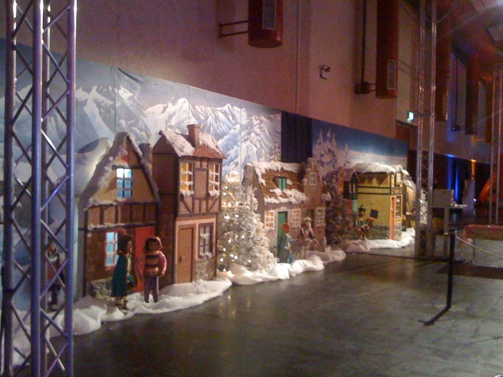 Märchenhafte Weihnachtsstadt, Weihnachten, Schnee, Haus, Hauskulisse Hausfassade – 2