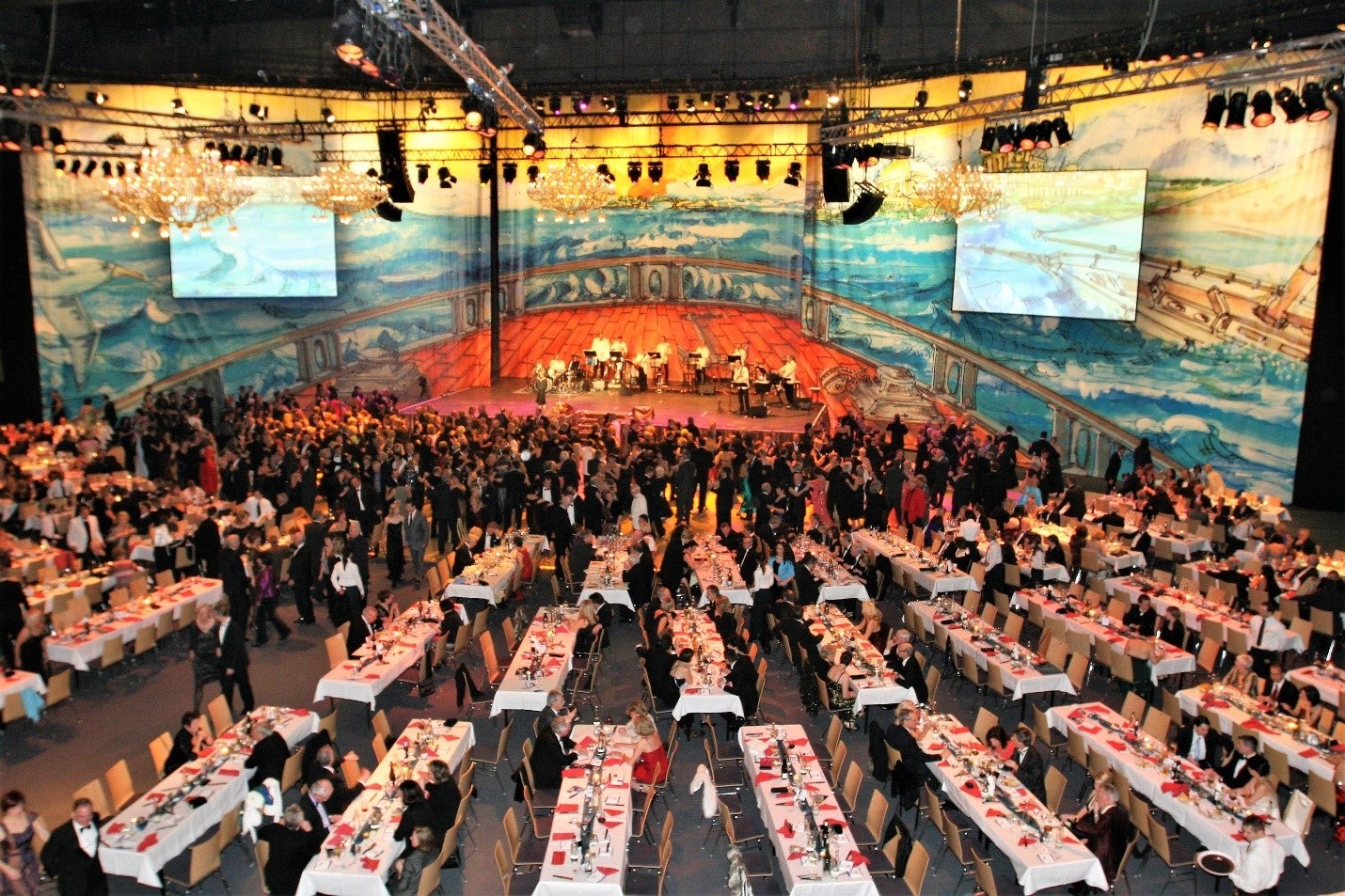 Kreuzfahrtschiff - Kulisse, Kreuzfahrt, Bug, Kreuzfahrtschiffsbug, Schiff, Schiffsbug – 2