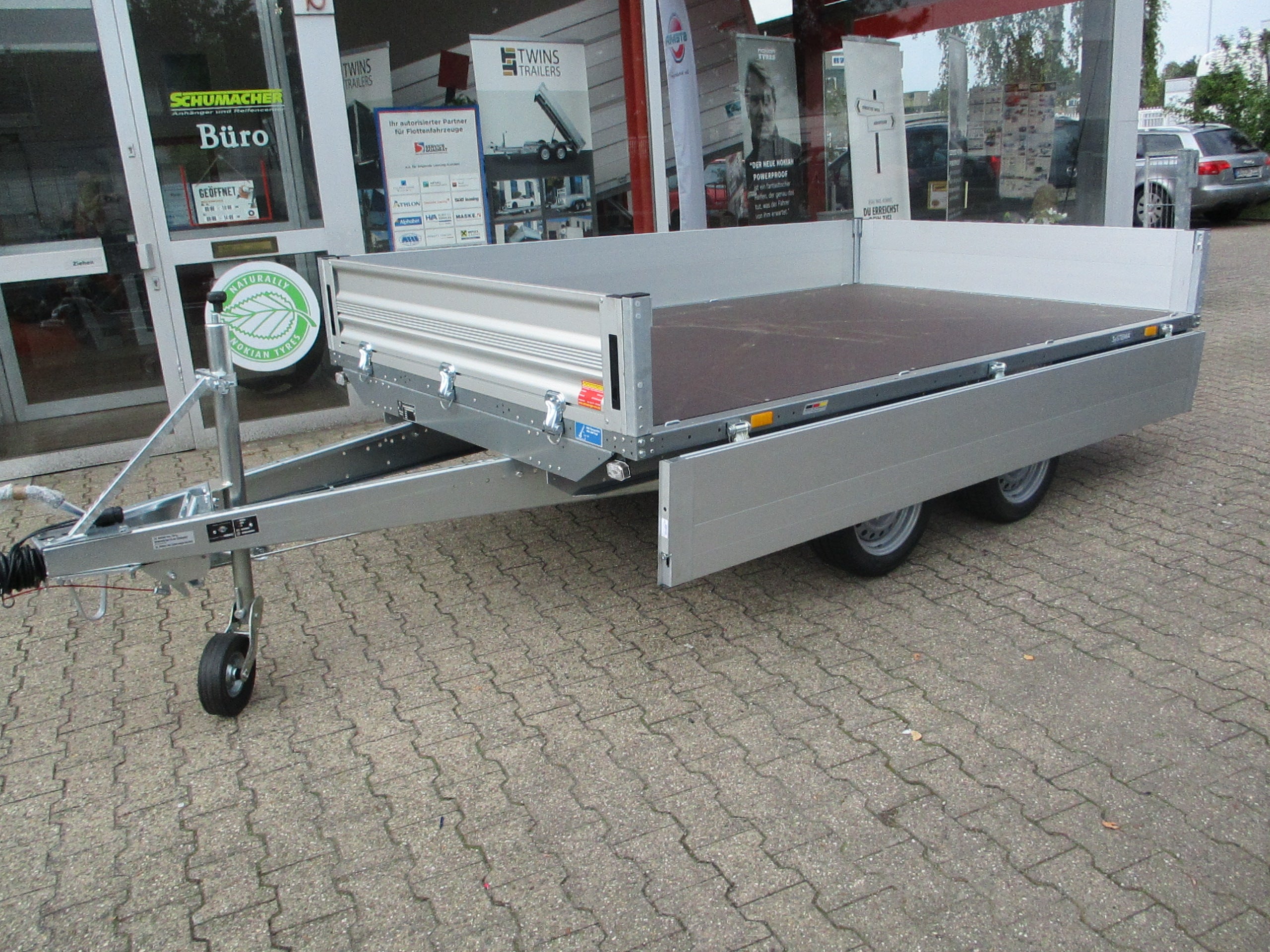 Offener Kastenanhänger 2700 kg z.GG – 4