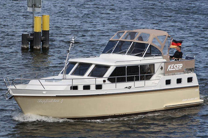 Motoryacht Seepferdchen 5 (Hollandia 1200 C) mieten – 6+2 Pers., ab Müritz, ab 999 €/Woche