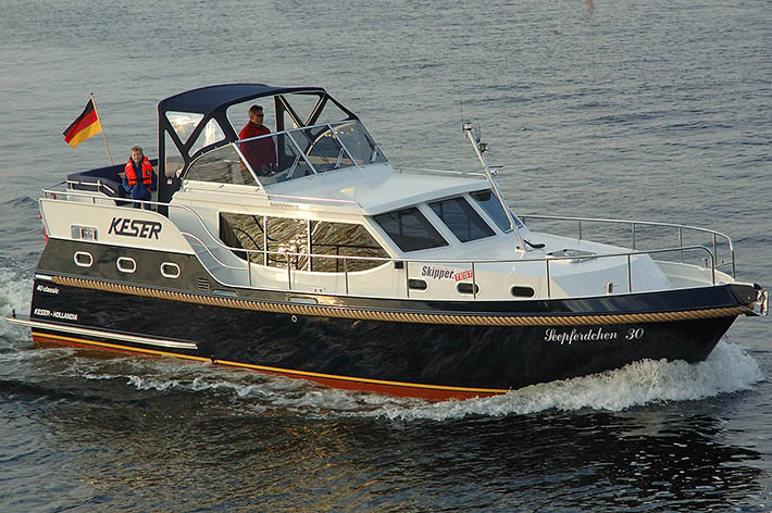 Motoryacht Seepferdchen 30 (Hollandia 40) mieten – 6+2 Pers., ab Werder, ab 1.699 €/Woche