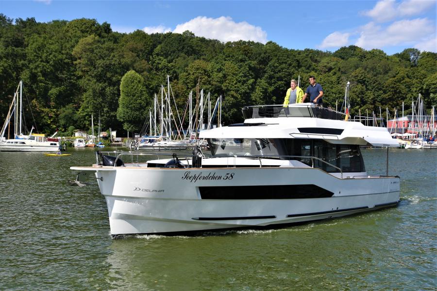 Motoryacht Seepferdchen 58 (Bluescape 1200) mieten – 4 Pers., ab Werder, ab 1.999 €/Woche – 2