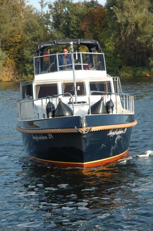 Motoryacht Seepferdchen 28 (Hollandia 35) mieten – 4+2 Pers., ab Werder, ab 1.299 €/Woche – 2