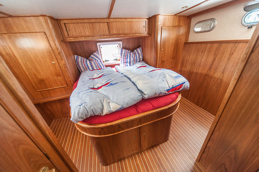 Motoryacht Seepferdchen 56 (Hollandia 38) mieten – 4+2 Pers., ab Werder, ab 1.499 €/Woche
