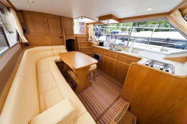 Motoryacht Seepferdchen 5 (Hollandia 1200 C) mieten – 6+2 Pers., ab Müritz, ab 999 €/Woche – 2