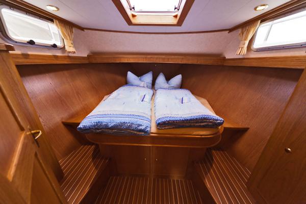 Motoryacht Seepferdchen 17 (Hollandia 40) mieten – 6+2 Pers., ab Werder, ab 1.399 €/Woche