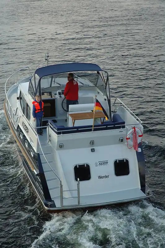 Motoryacht Seepferdchen 31 (Hollandia 40) mieten – 6+2 Pers., ab Müritz, ab 1.699 €/Woche – 3