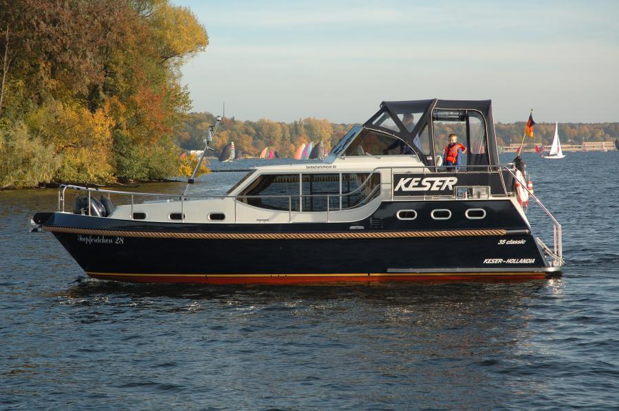 Motoryacht Seepferdchen 28 (Hollandia 35) mieten – 4+2 Pers., ab Werder, ab 1.299 €/Woche – 4