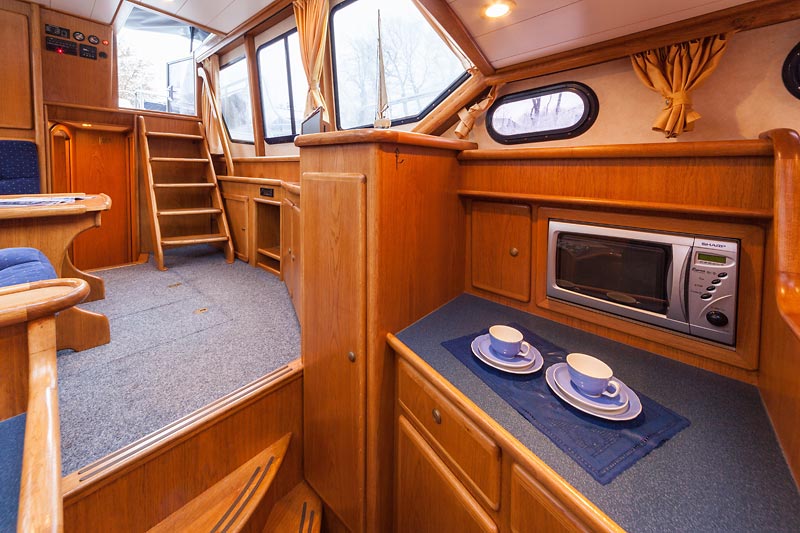 Motoryacht Seepferdchen 29 (Gruno 30) mieten – 2+2 Pers., ab Werder, ab 799 €/Woche – 2