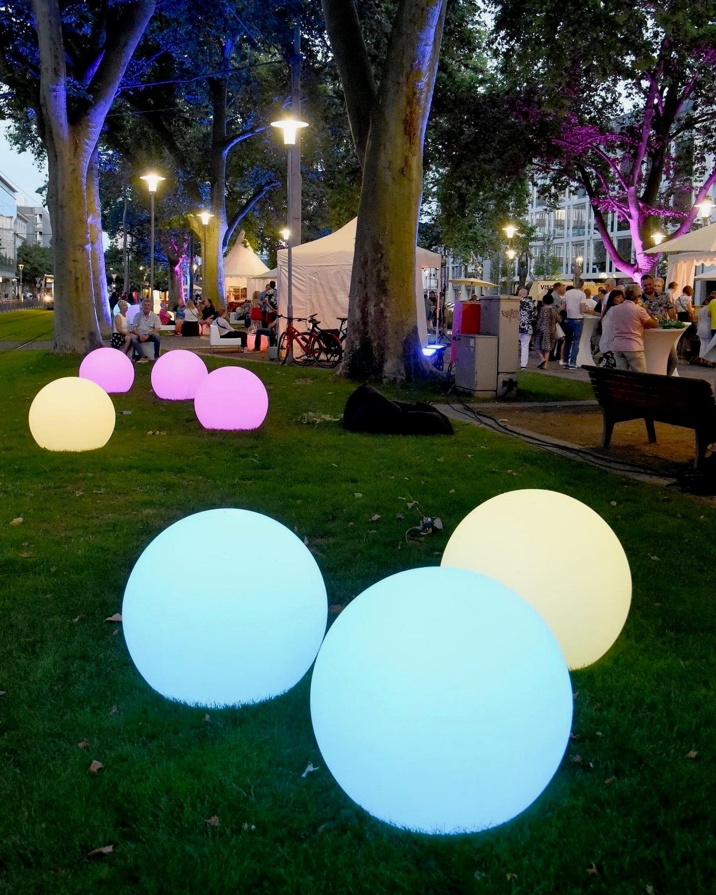 Lightball / LED-Ball / Leuchtkugel / LED-Kugel / Deko-LED-Ball – 2