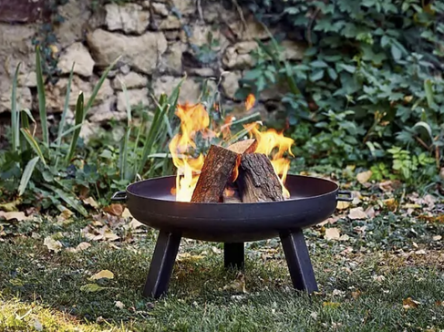 Feuerschale / Feuer / Brennholz – 2