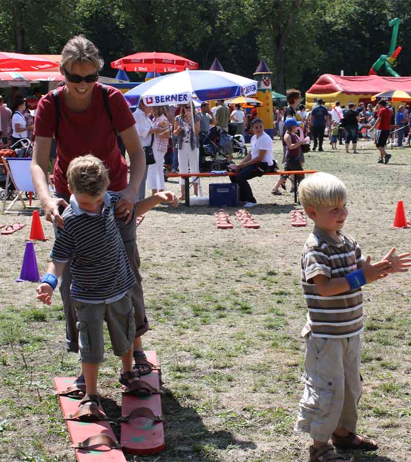Rasenski (3 Paar) mieten bei Der Spassmacher