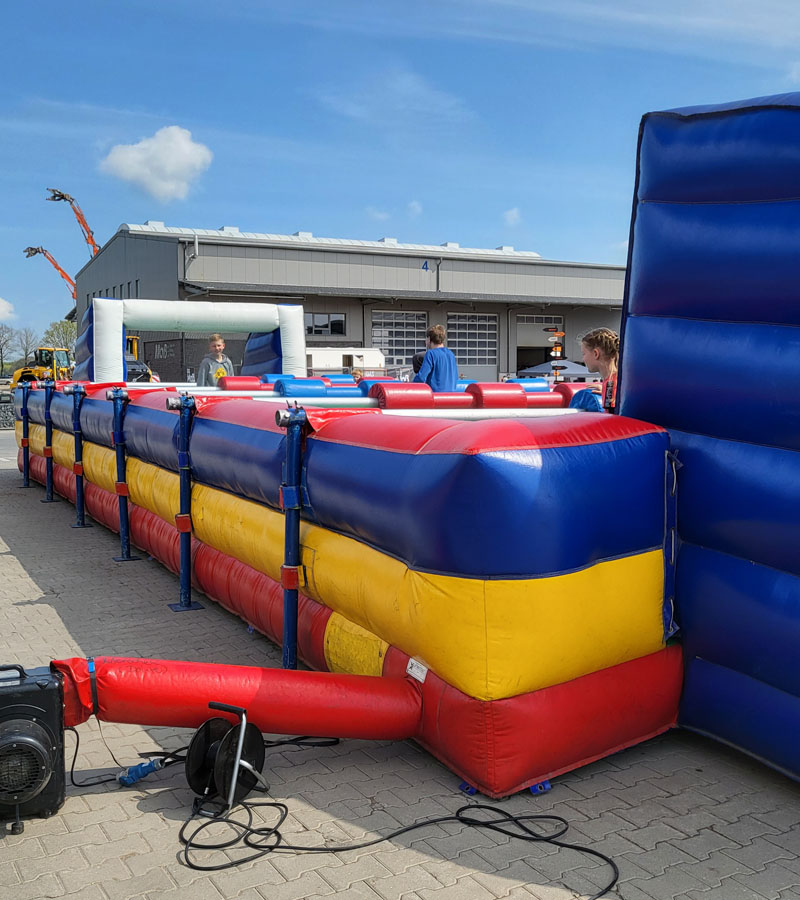 Fussball Menschenkicker XXL mieten bei Der Spassmacher