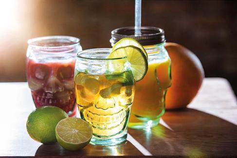 Skull Tumbler - Totenkopfglas - 0,45l – 3