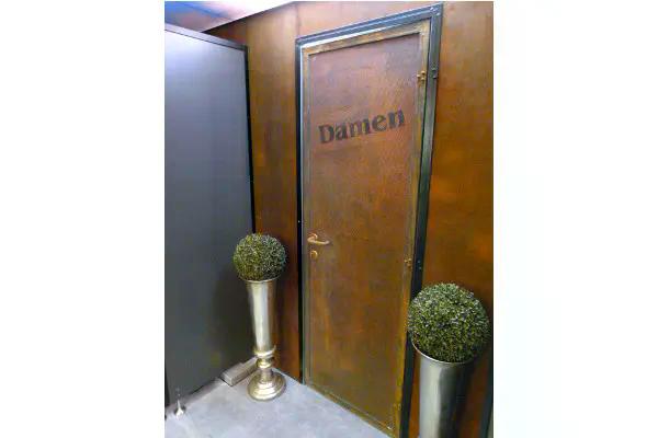 Toilettenwagen - Noble Rust – 2