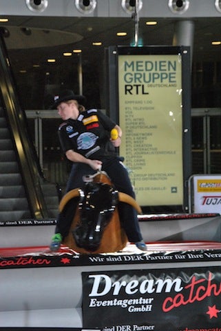Bullriding - Rodeo Simulator - Bullenreiten - Weltrekord im 24h Nonstop Bullriding – 2